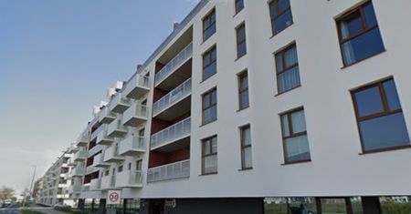 Poznań. Nocne próby otwierania drzwi. Mieszkańcy ostrzegają