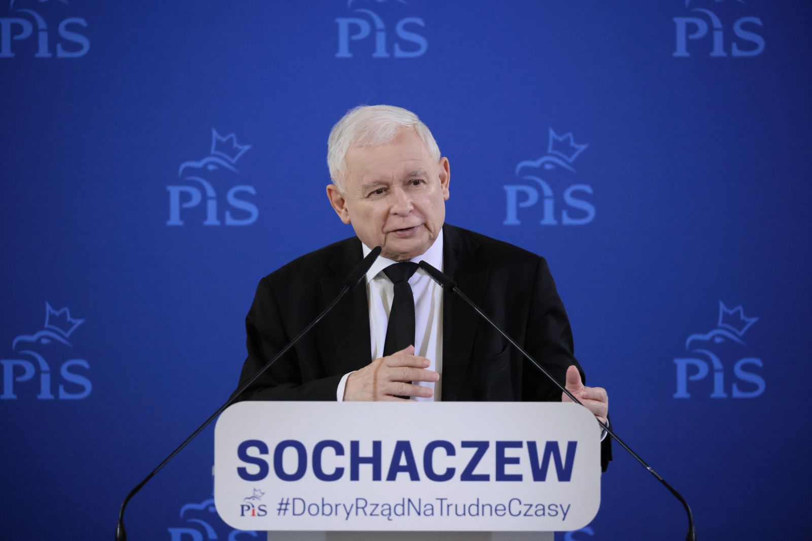 Jarosław Kaczyński podczas spotkania z mieszkańcami Sochaczewa