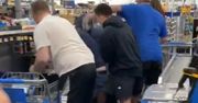 "Atak" na Walmart. Klienci rzucili się na karty Pokemon