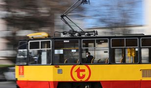 Warszawa. Tramwaje skierowane na objazdy na ul. Nowowiejskiej
