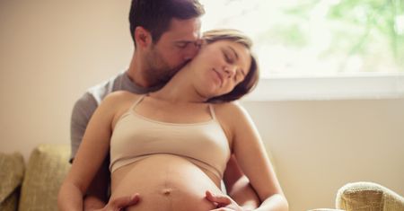 Czy seks w ciąży jest bezpieczny? Położna pokazała grafikę