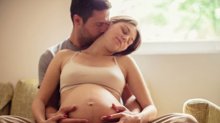 Czy seks w ciąży jest bezpieczny? Położna pokazała grafikę