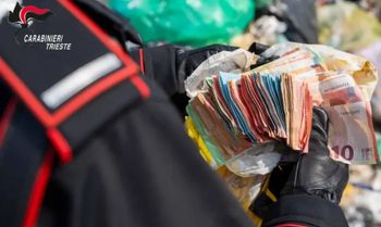 Wyrzucił 7 tys. euro do śmieci. Poszukiwania trwały dwa dni