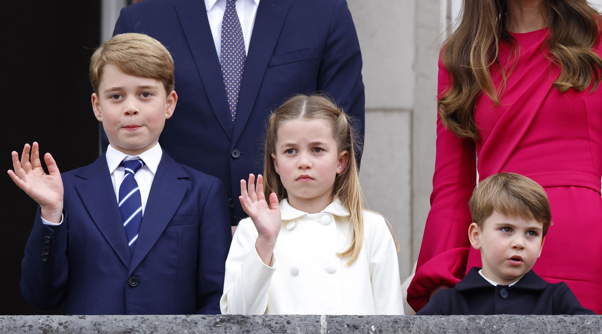 Kate Middleton i książę William z dziećmi