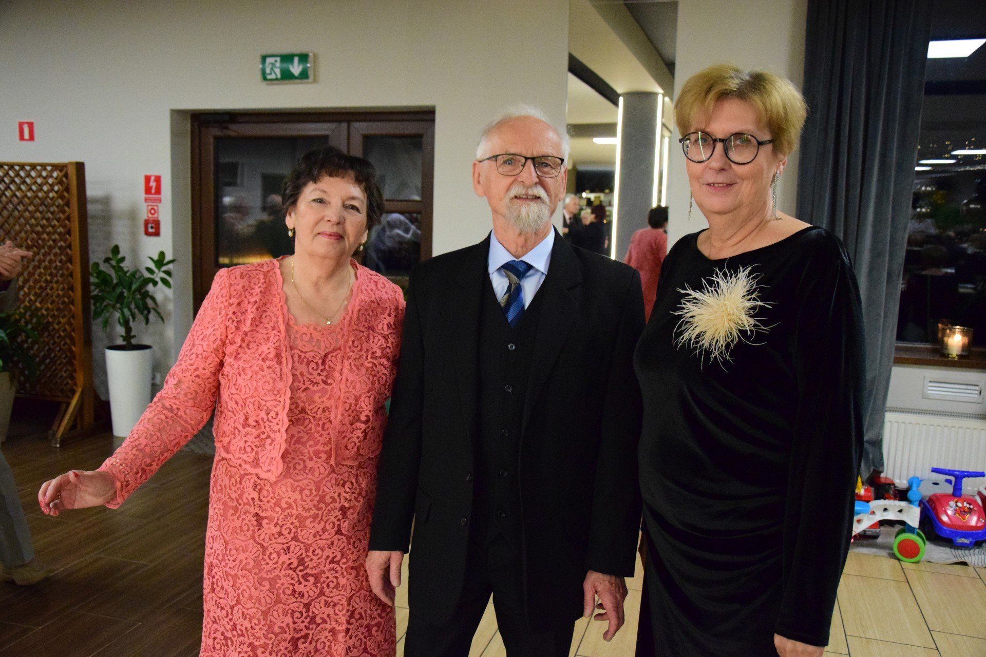 Andrzejki 2025 Uniwersytetu Trzeciego Wieku w Żninie - zobaczcie na zdjęciach