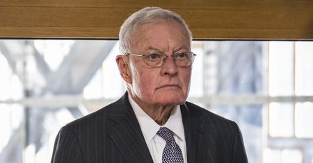"Na skraju zawieszenia broni". Gen. Kellogg "głęboko wierzy"
