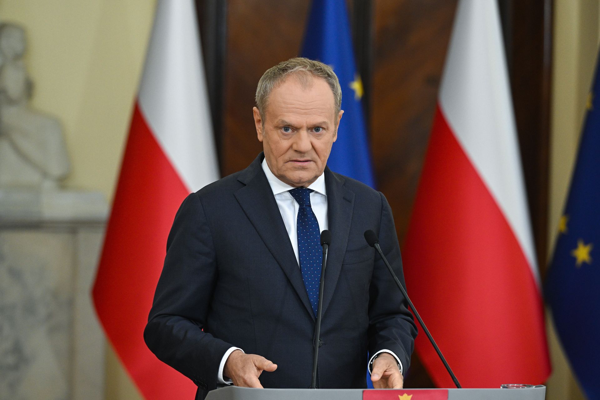 Sprawa ślubowania sędziów TK. Tusk skomentował