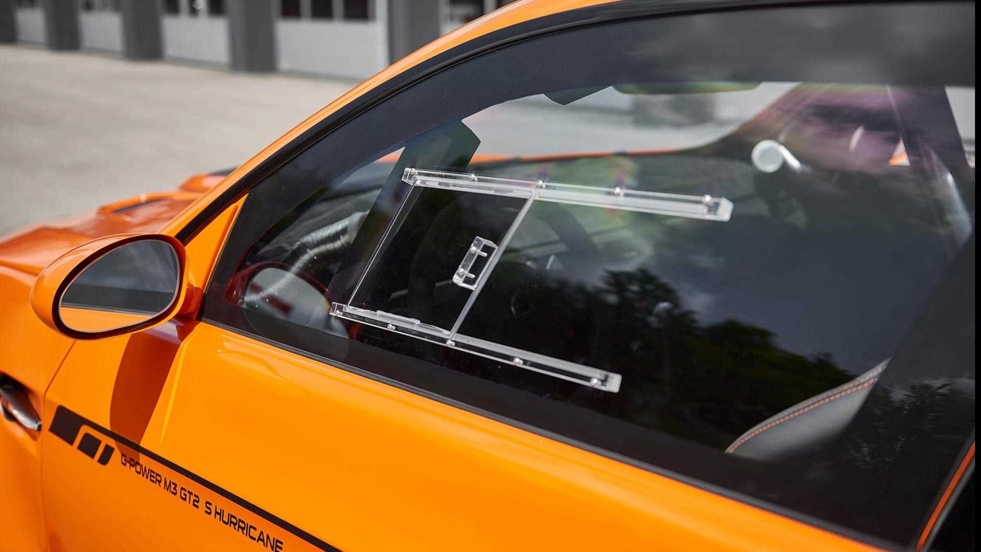 Wyścigówka na drogi publiczne? W ten sposób mógłby sprzedawać G-Power swój najnowszy produkt. Jego cena to 292 883 euro, czyli 1,23 mln zł. To cena za gotowy samochód, taki jak na zdjęciach.