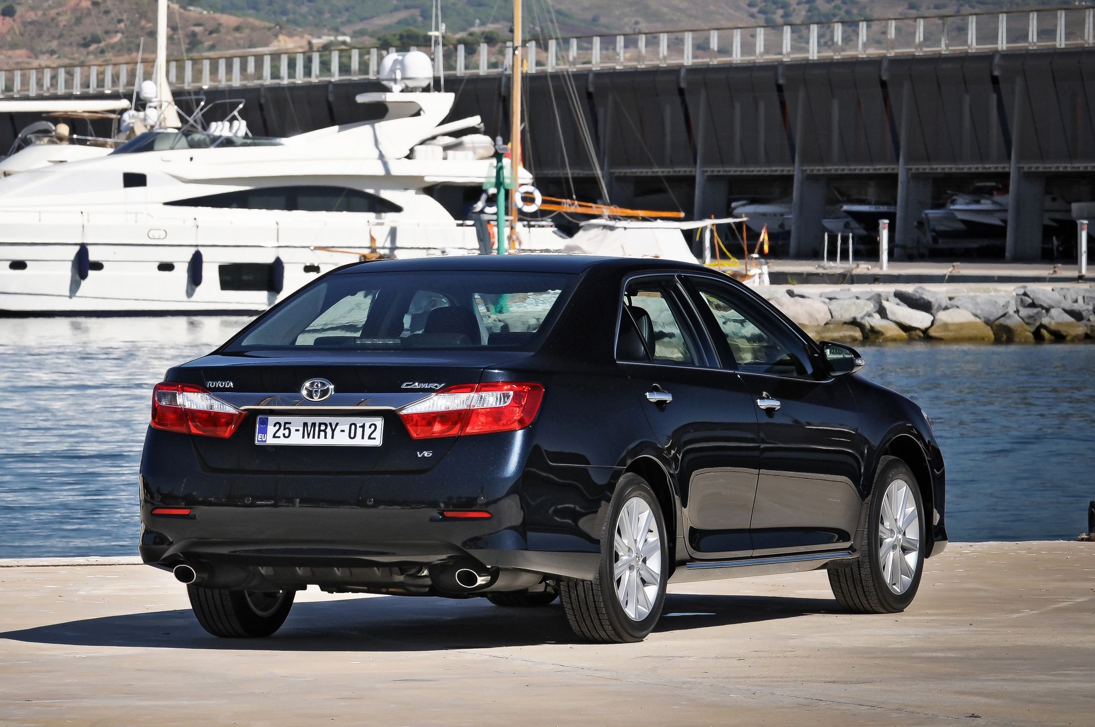 Toyota Camry XV50 przed liftingiem