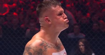 Pięściarskie show na Fame MMA 16. Świetny występ debiutanta