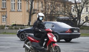 Kiedy motocyklista musi mieć maseczkę? Nowe obostrzenia stawiają sprawę jasno