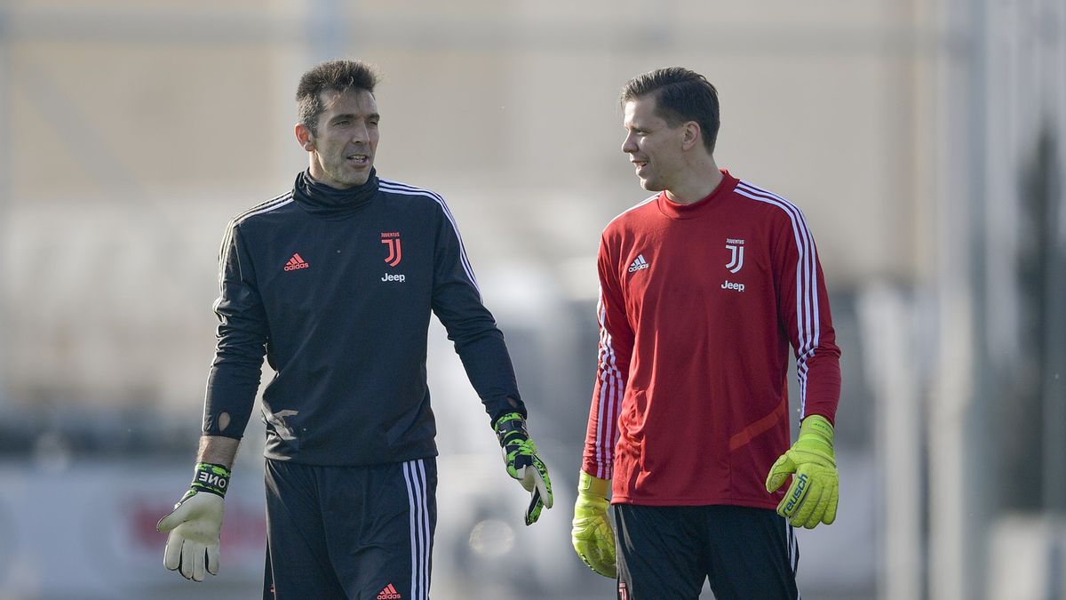 Na zdjęciu: Gianluigi Buffon i Wojciech Szczęsny