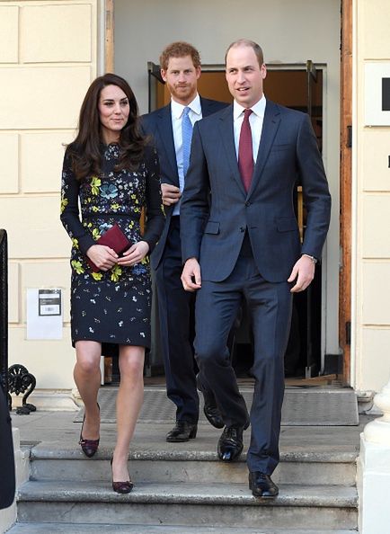 The Duke & Duchess Of Cambridge And Prince Harry Outline Plans For Heads Together Ahead Of The 2017 Virgin Money London Marathon
LONDON, ENGLAND - JANUARY 17:  Catherine, Duchess of Cambridge, Prince Harry and Prince William, Duke of Cambridge arrive for a briefing to announce plans for Heads Together ahead of the 2017 Virgin Money London Marathon at ICA on January 17, 2017 in London, England.  Heads Together, Charity of the Year 2017, is led by The Duke & Duchess of Cambridge and Prince Harry in partnership with leading mental health charities.  (Photo by Karwai Tang/WireImage)
Karwai Tang
Catherine, Duchess of Cambridge, Prince Harry, Prince William, Duke of Cambridge