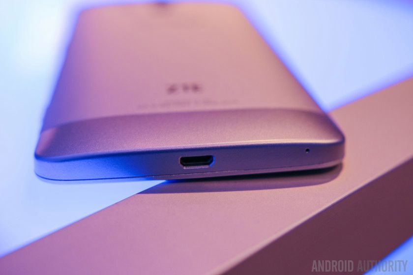 ZTE Axon oficjalnie zaprezentowany. Jest czego zazdrościć Amerykanom 14