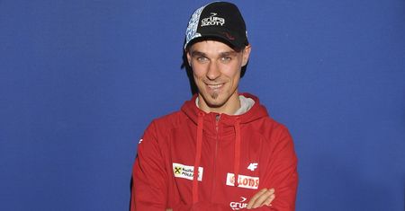 Piotr Żyła był w spa z dziewczyną. Internauci zwrócili uwagę na jego zachowanie