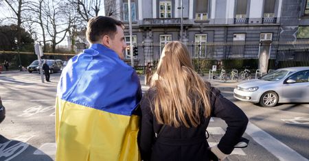 19-latek zostawia ukochaną i jedzie na wojnę. Polska para podarowała im unikatowe obrączki