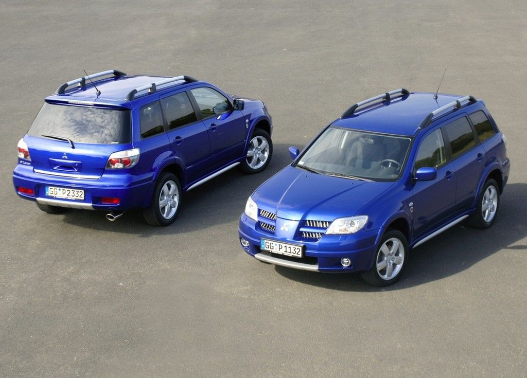 Mitsubishi Outlander I