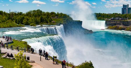 LOT Summer Sale. Leć do Toronto w wyjątkowej cenie i odkryj magię Kanady