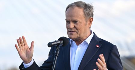Tusk ostro o Kaczyńskim. "Przygotował uroczystą stypę polityczną"