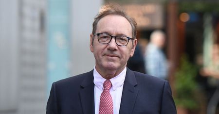 Kevin Spacey trafił do szpitala. Lekarze podejrzewali u aktora ZAWAŁ SERCA. Co z jego stanem zdrowia?