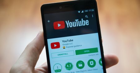 YouTube testuje tryb Picture in Picture dla każdego, ale z przykrym ograniczeniem
