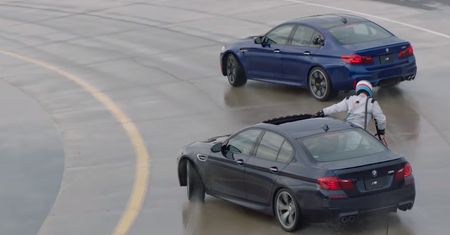 Tankowanie auta podczas ośmiogodzinnego driftu. BMW sięgnęło po rozwiązania z samolotu