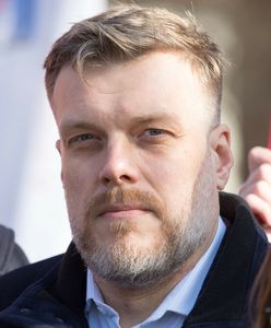 "Zamiast zjeść Hołownię, nakarmili Mentzena". Adrian Zandberg dla WP