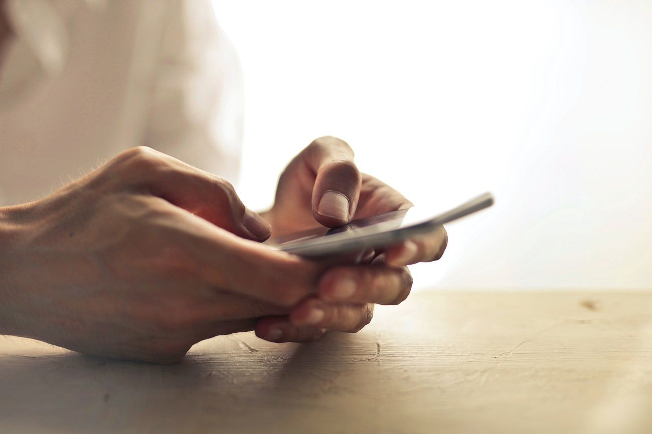 Jak korzystać z internetowej książki telefonicznej? Podpowiadamy