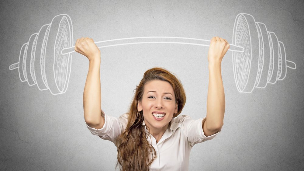 Najlepsze ćwiczenia na szczupłe ramiona