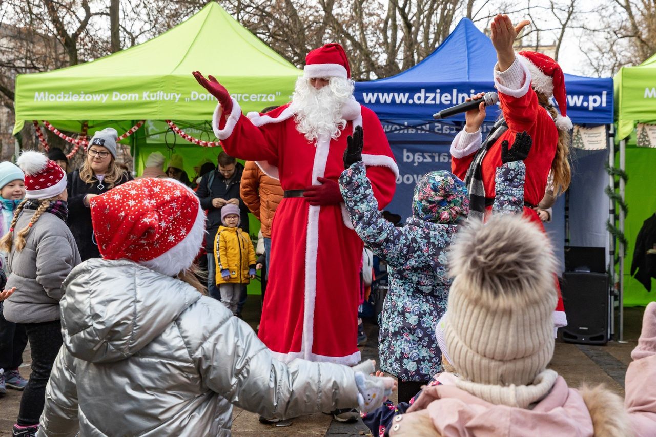 Kraków: Świętowali w mikołajkowej atmosferze na Krowodrzy