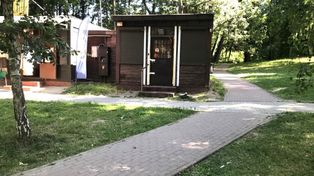 Policja poszukuje sprawców pobicia na os. Na Stoku. W pobliżu miejsca zdarzenia odkryto nielegalne automaty do gier hazardowych