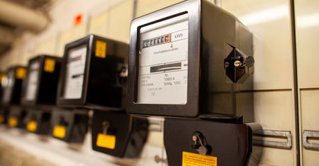 Energetyczna przepaść w Europie. Niemcy płacą cztery razy więcej za prąd