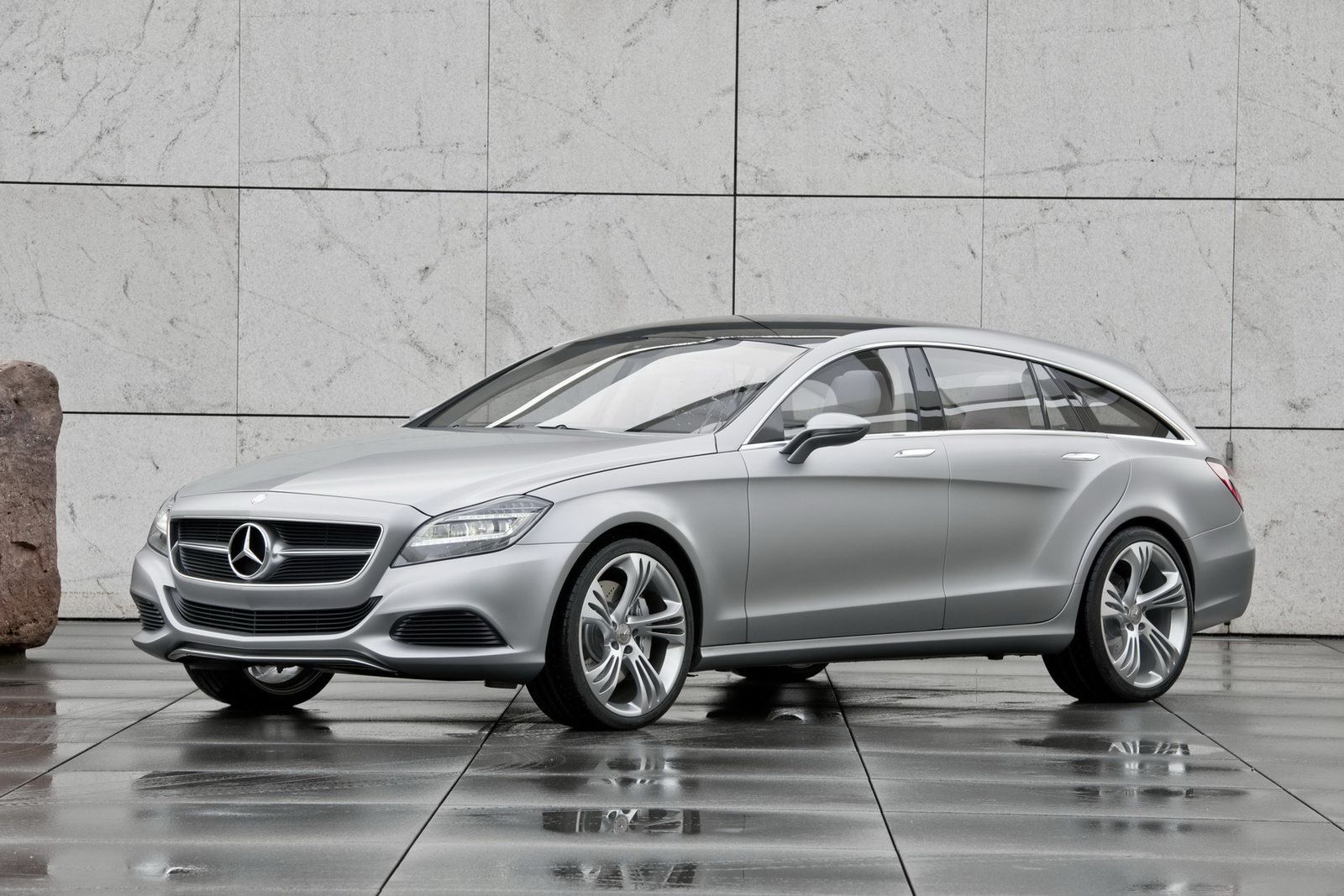 Mercedes-Benz-CLS-Shooting-Break-18