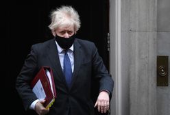 Koronawirus w Wielkiej Brytanii. Johnson: nowy wariant wirusa "może być bardziej śmiertelny"