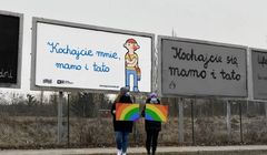 Spór inicjatorki i realizatorów kampanii „Kochajcie mnie mamo i tato”. „Byłam wykluczana"