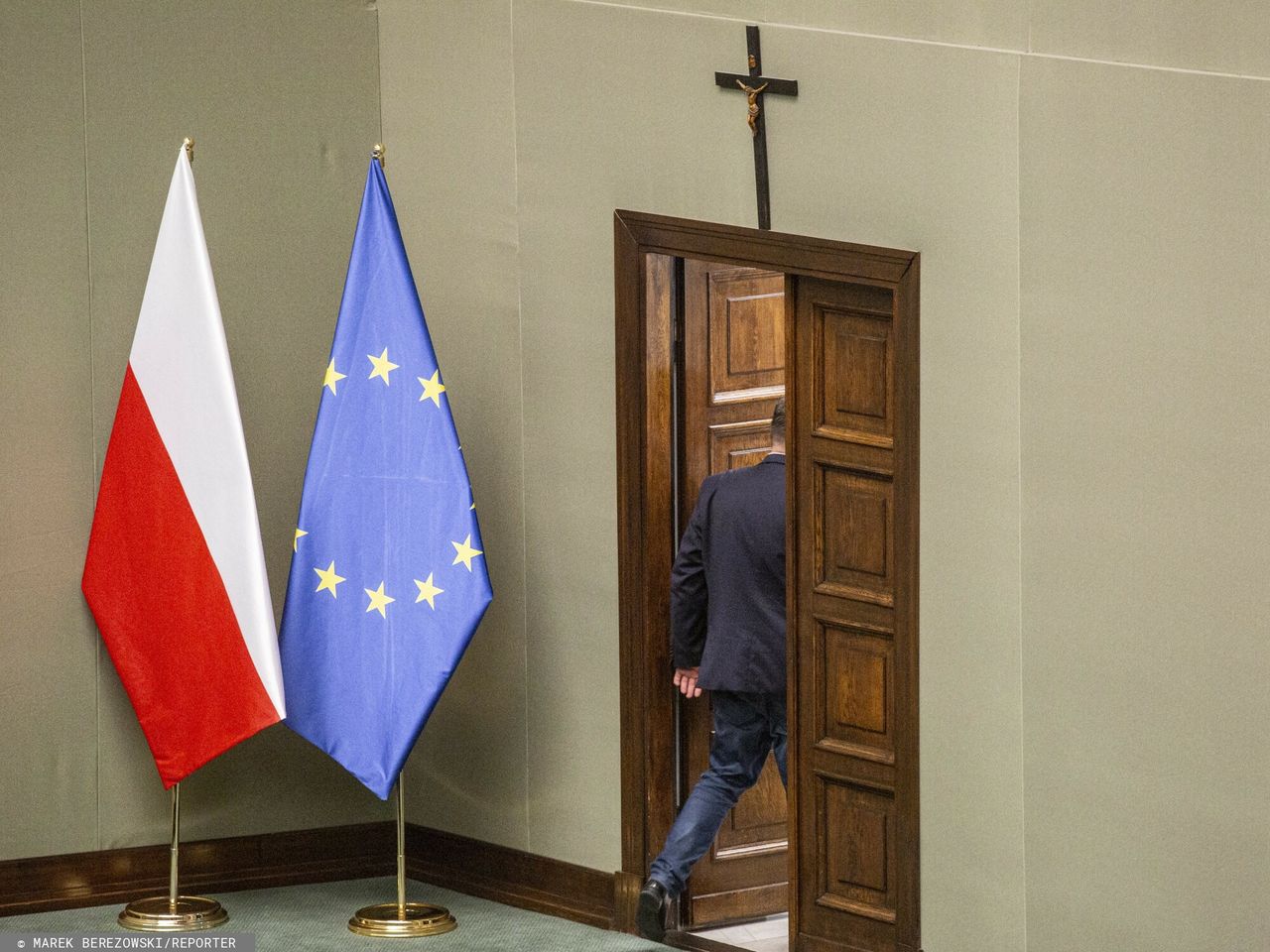 Polexit? Wiadomo, co myślą Polacy 