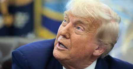 Plan awaryjny Trumpa. Tak zamierza utrzymać wysokie cała