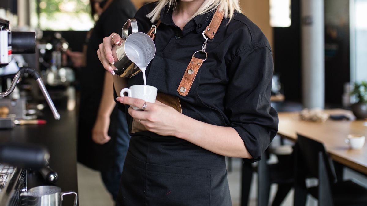 Pracuje w kawiarni. Ujawnia, jak mści się na klientach