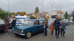 Pruszcz Gdański: Spotkanie miłośników zabytkowych aut