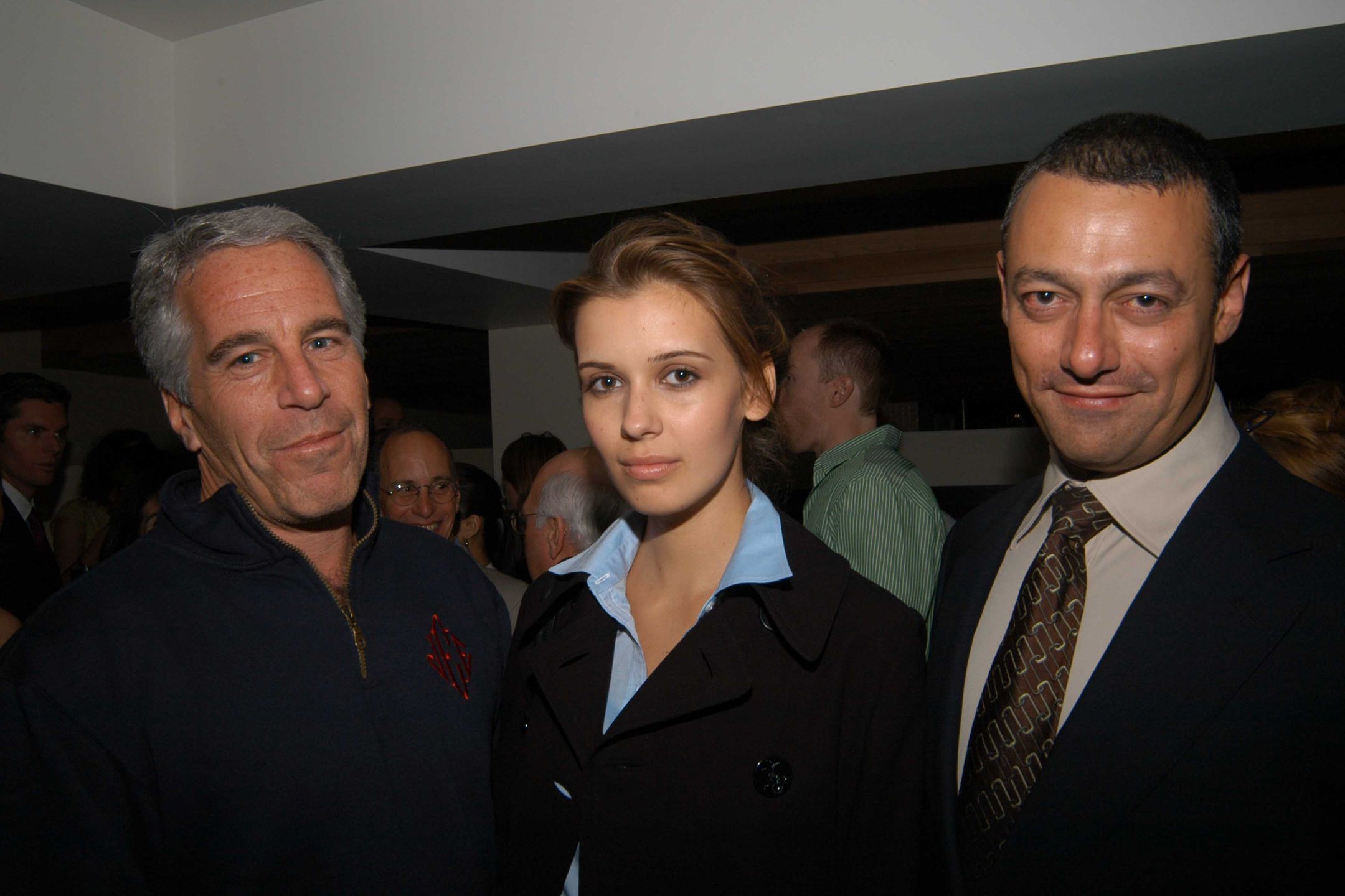 Jeffrey Epstein, Adriana and Maer Roshan, maj 2005