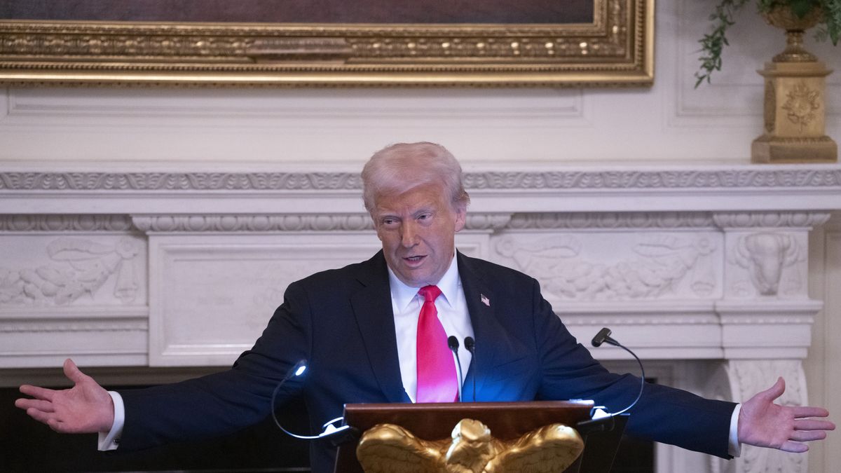 US President Donald J. Trump speaks during the White House Iftar Dinner at the White House in Washington, DC, USA, 27 March 2025. EPA/Chris Kleponis / POOL Dostawca: PAP/EPA.