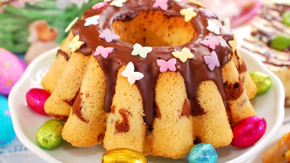 Wielkanocna babka na białkach