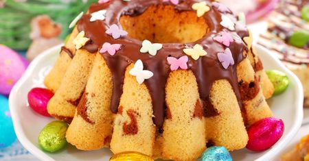 Wielkanocna babka na białkach. Przepis na święta w duchu zero waste