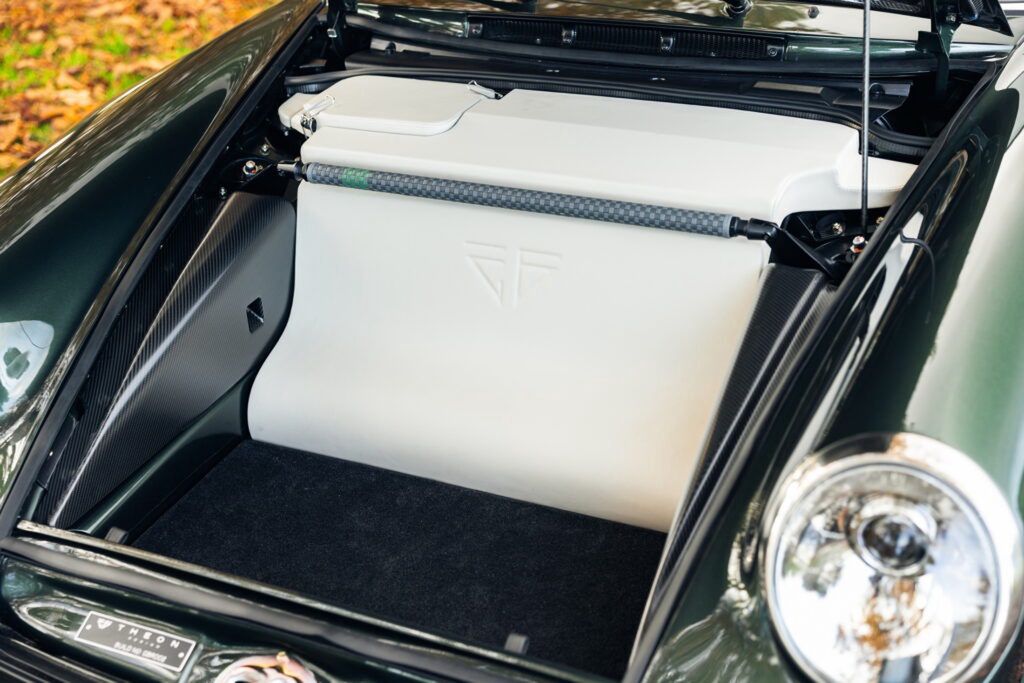 Porsche 964 Theon Design