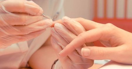 Manicure japoński - na ratunek słabym paznokciom