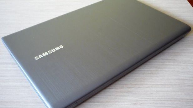 Samsung Chronos 700Z5A - moc w smukłej obudowie [test] 1