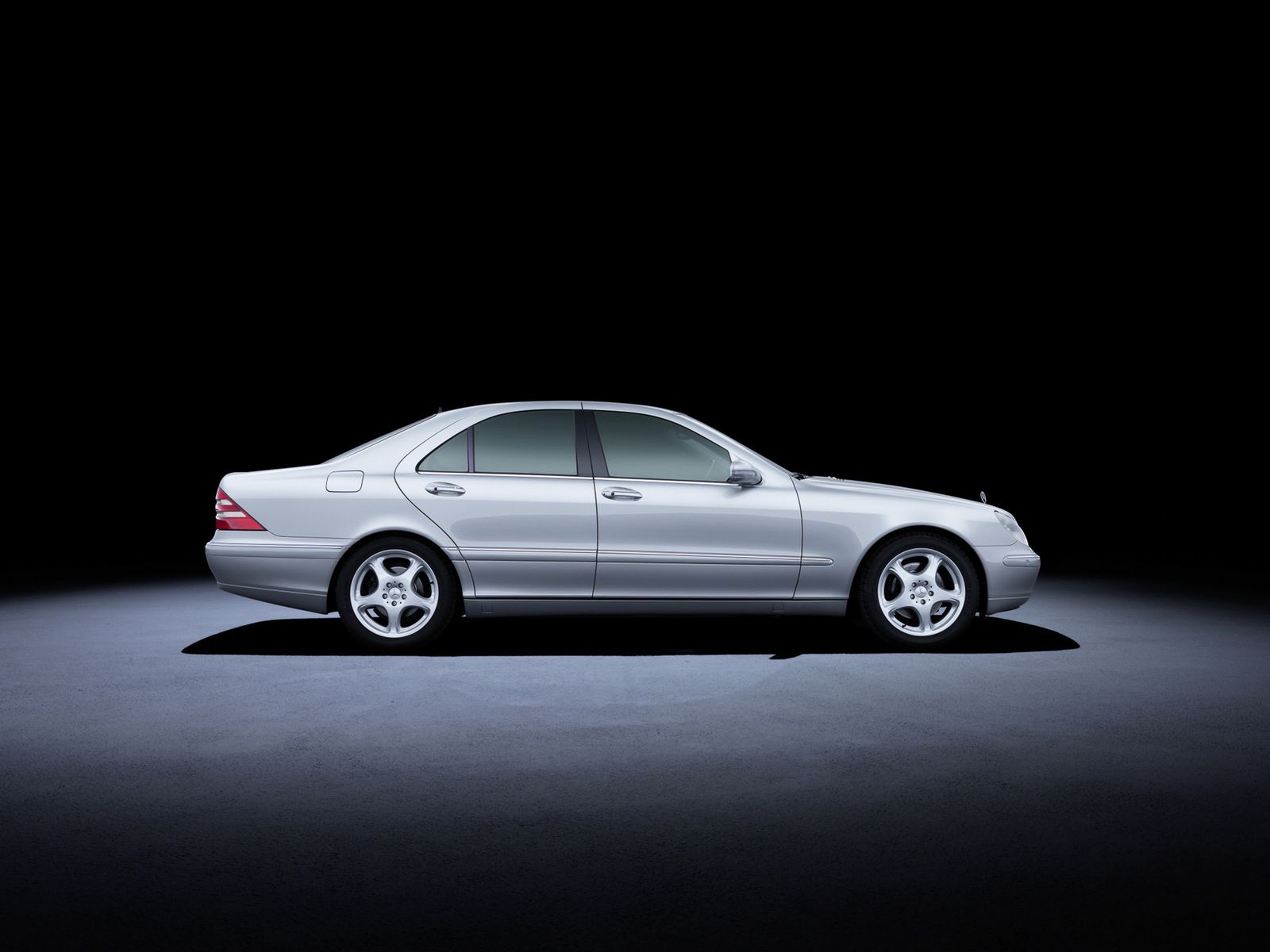 Mercedes-Benz klasy S W222 [galeria] 86