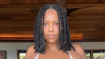 Mocno odchudzona Lizzo pochwaliła się figurą w SKĄPYM BIKINI. Zrzuciła grubo ponad 30 kilogramów (FOTO)