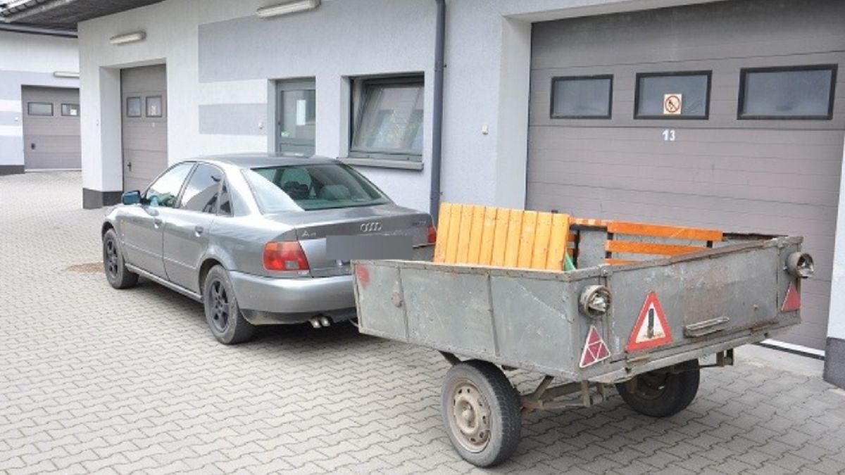 Ukradli pojemnik na odpady.