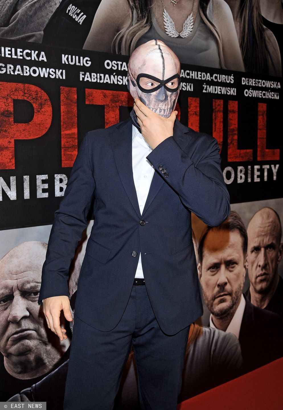Sebastian Fabijański na premierze filmu Pitbull. Niebezpieczne kobiety